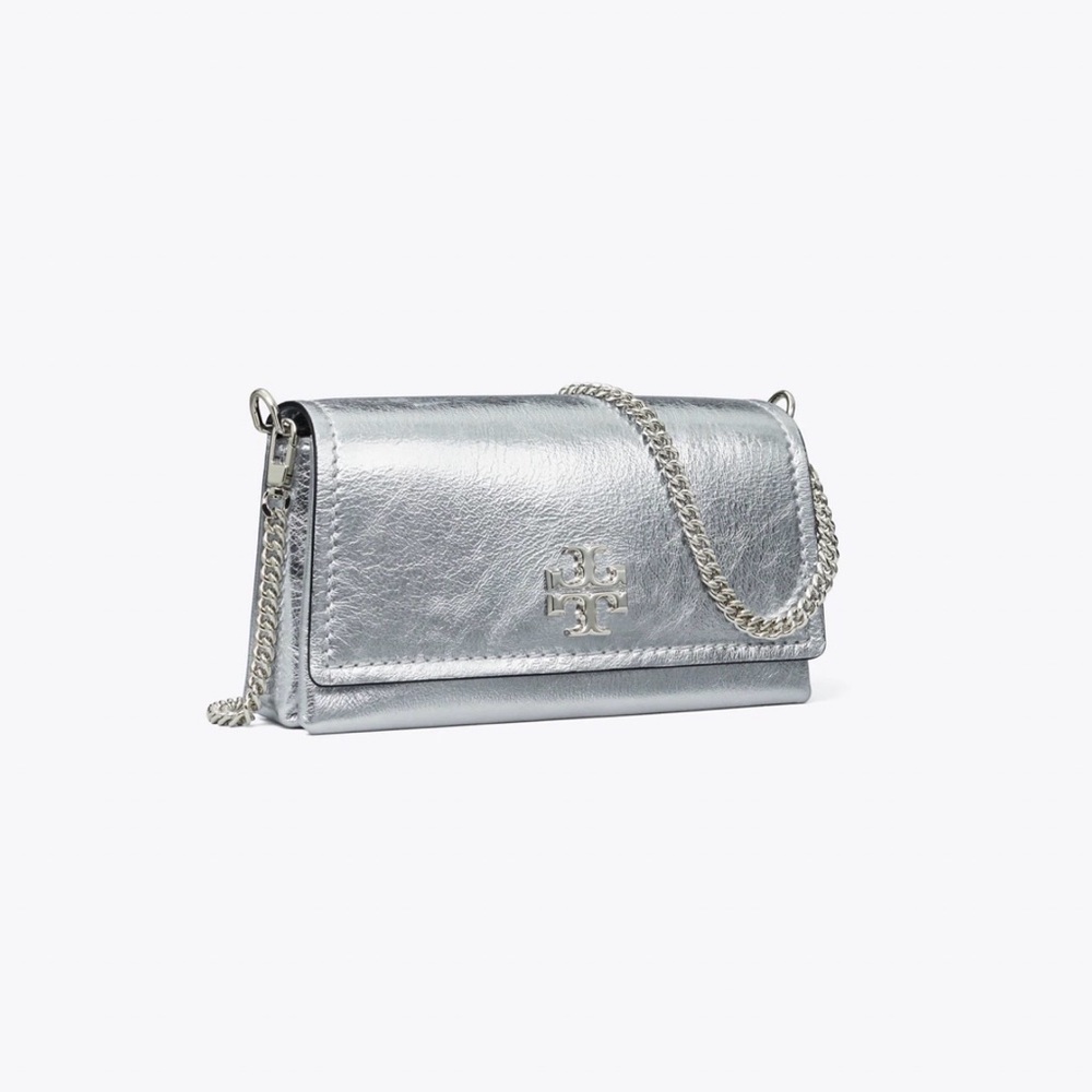 NWOT Tory Burch Metallic Silver leather Mini Crossbody Bag Logo Flap Card Slots